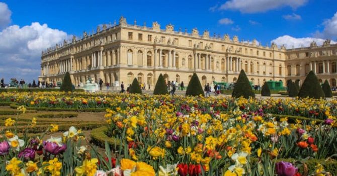 Visiting Palace Of Versailles And Paris