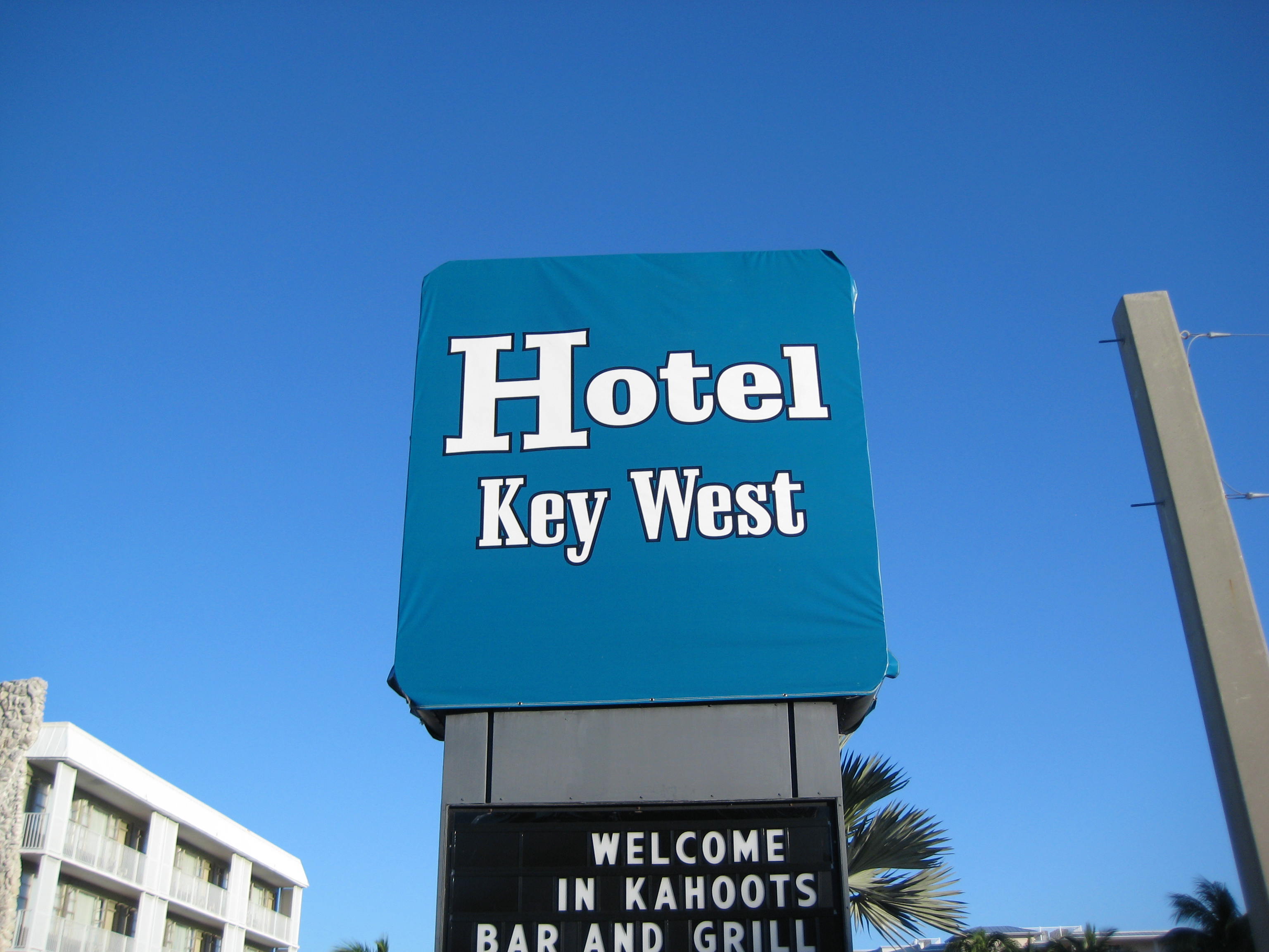 Hotel Key West Entrance Sign